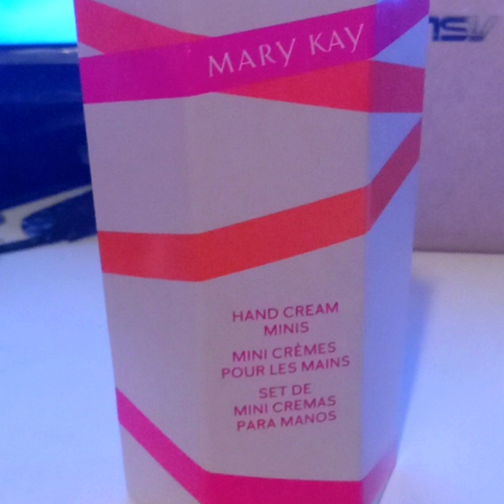 Mini hand creams